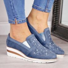Load image into Gallery viewer, 2022 Women Breathable Slip-on Flat Shoes