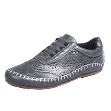 Load image into Gallery viewer, 2022 autumn new round toe hollow flat casual shoes
