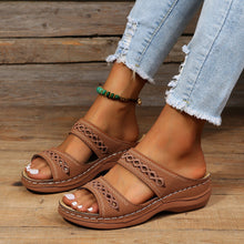 Load image into Gallery viewer, Women's Cutout Flat Casual Slippers
